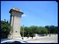 Grant Park  85 - bridge above railway